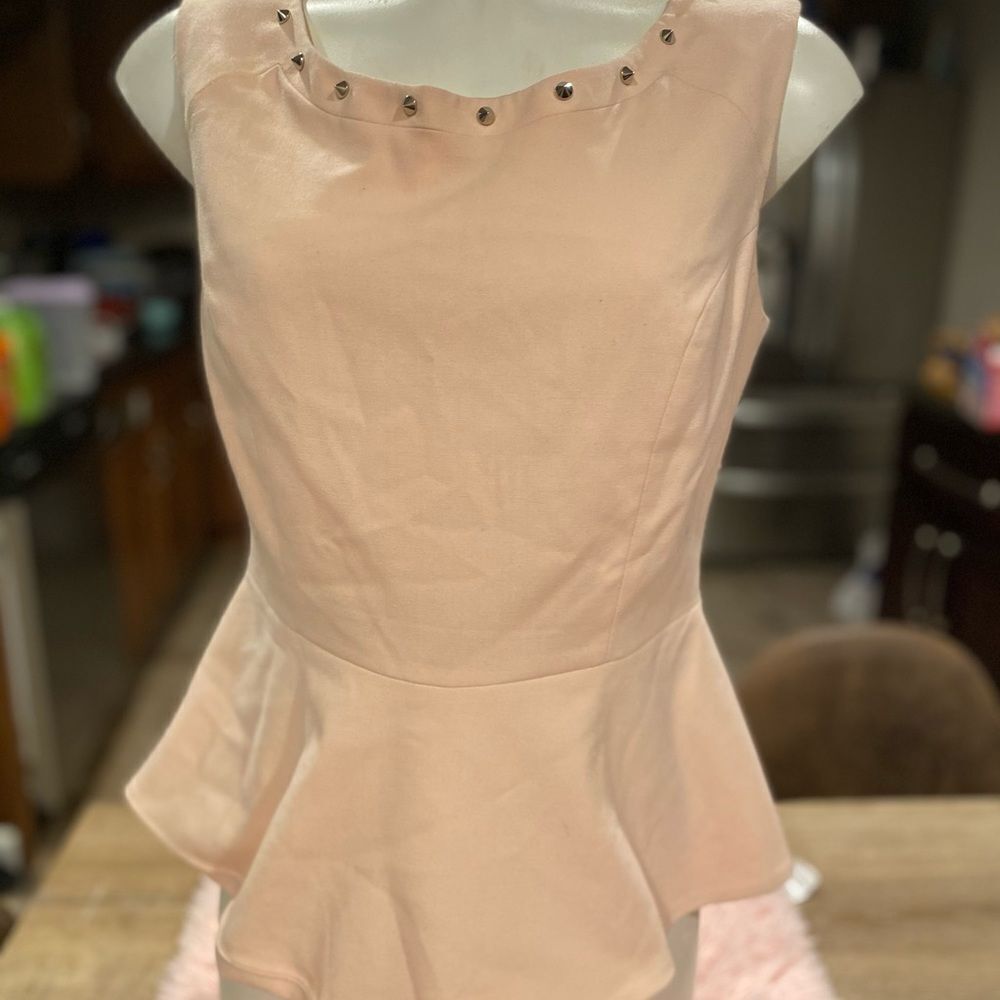 Forever 21 peplum style top blouse